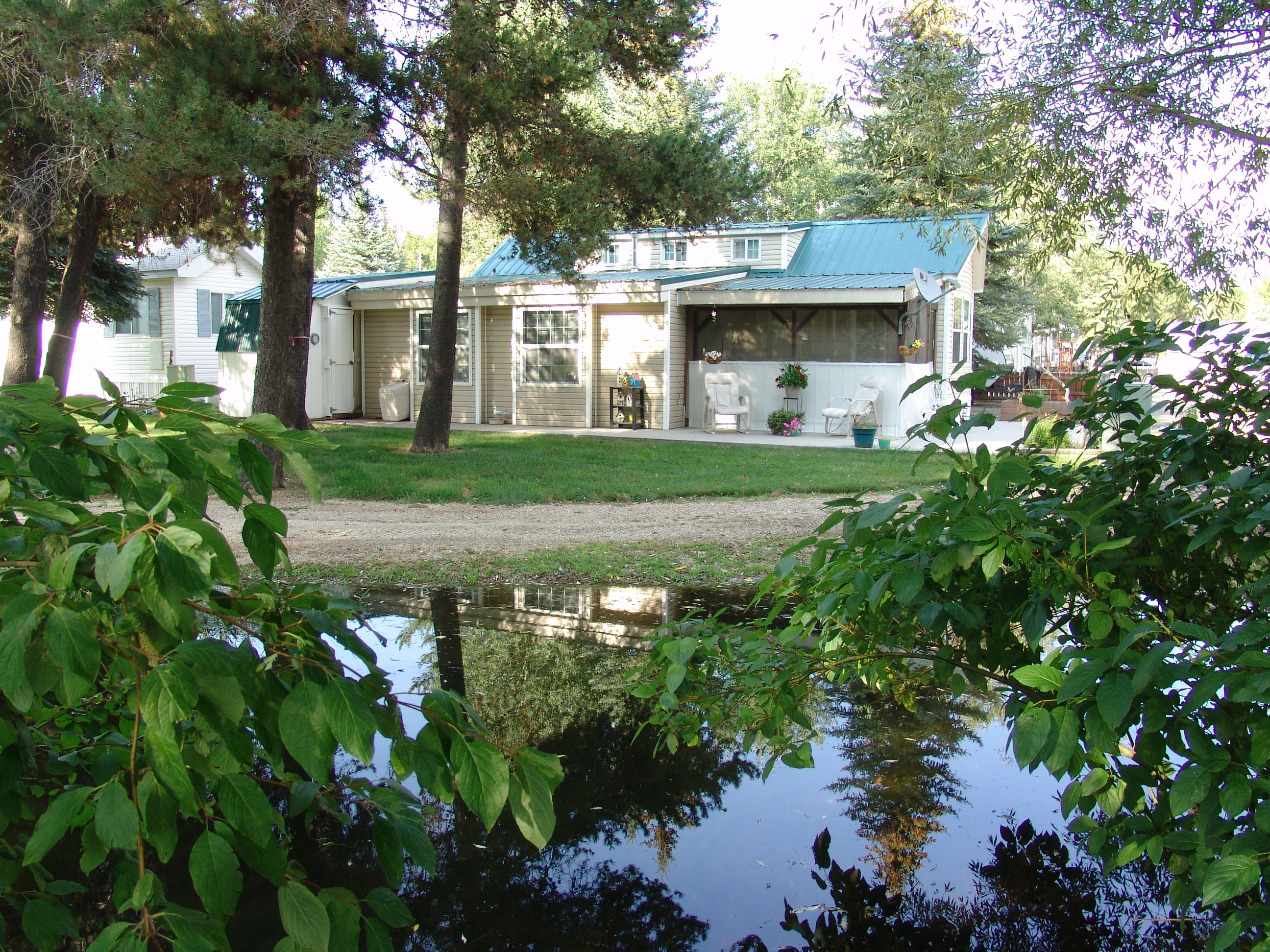 Cascade Lake Realty Leisure Time RV Park