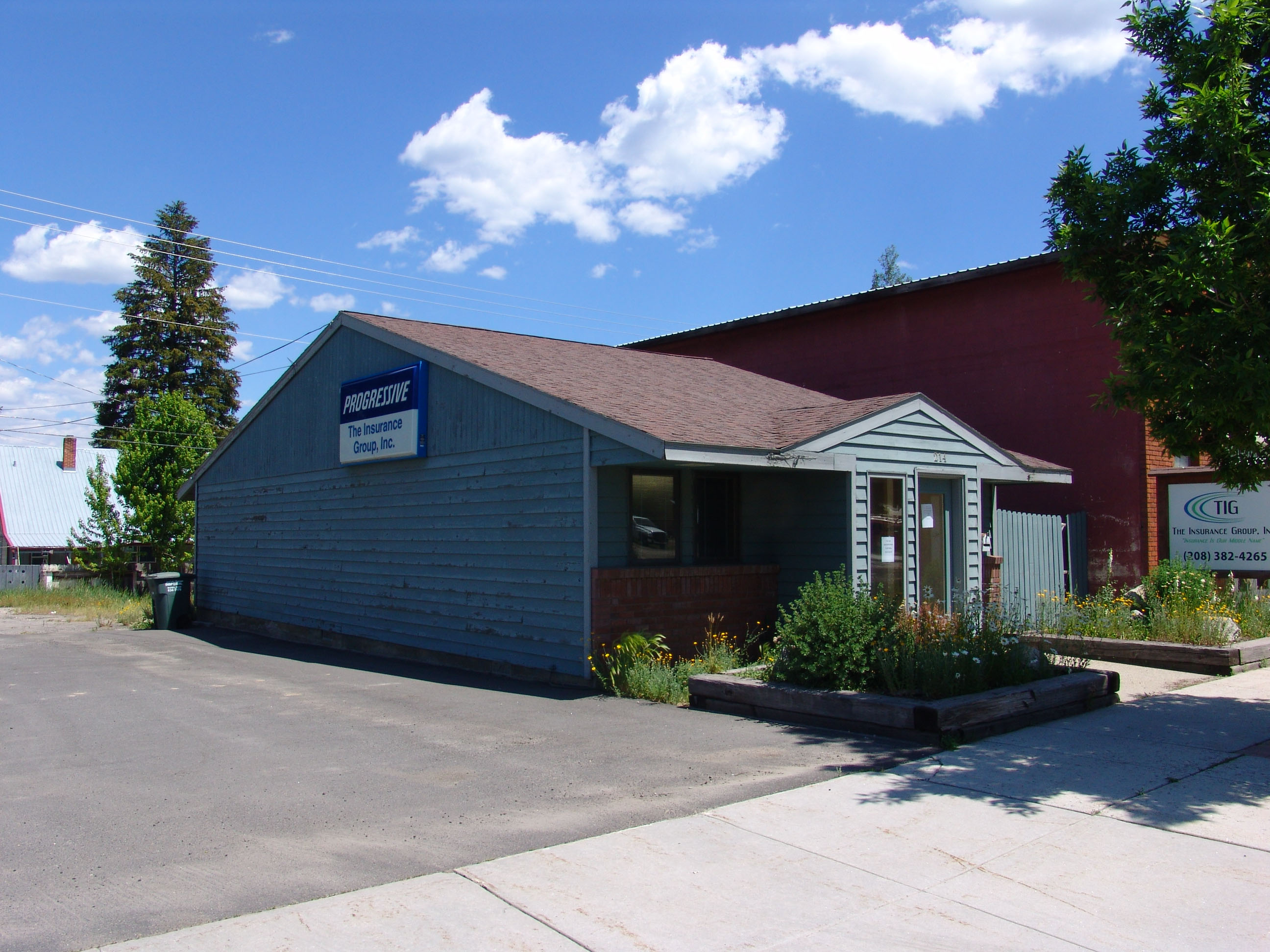 Cascade Lake Realty City of Cascade