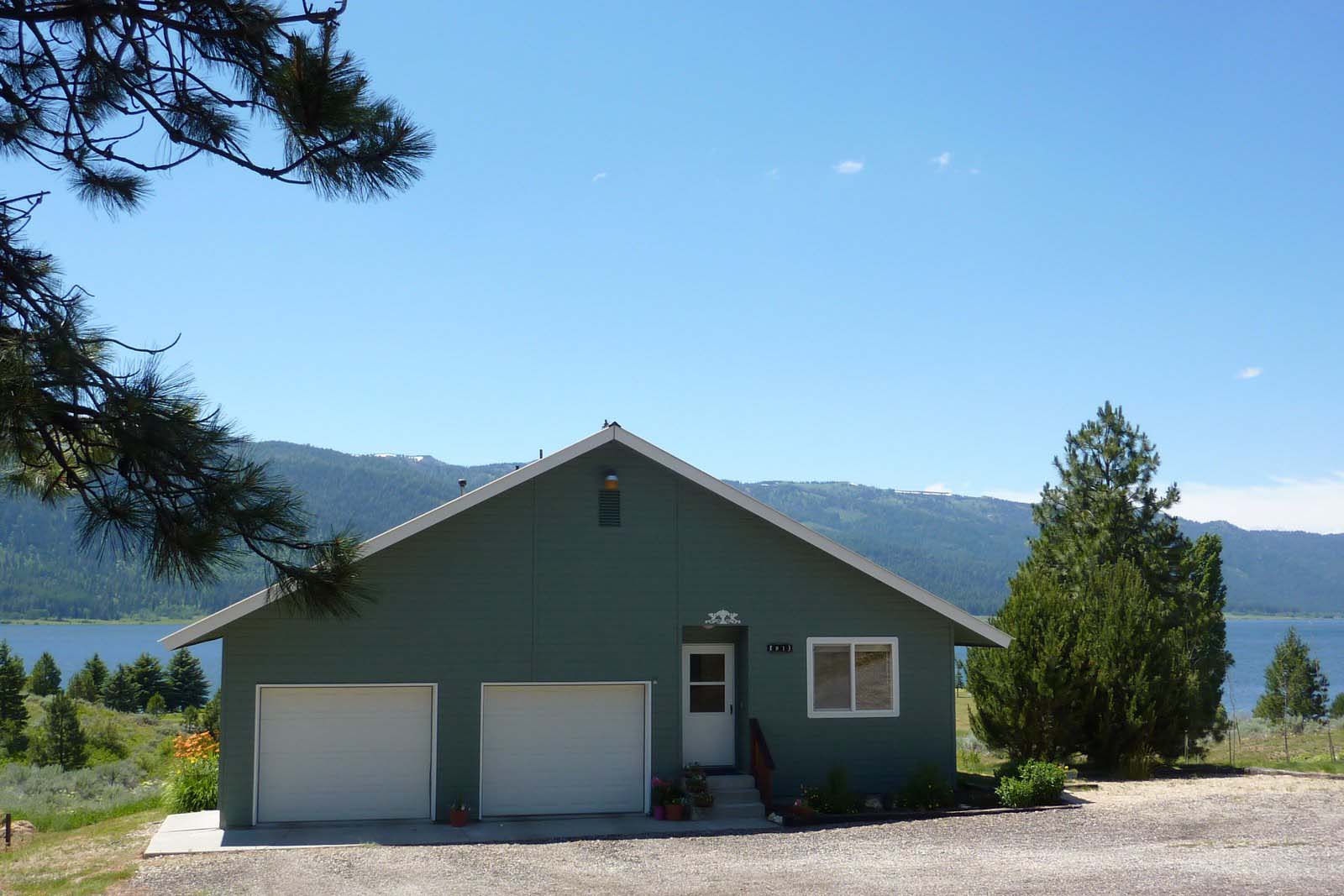 Cascade Lake Realty City of Cascade