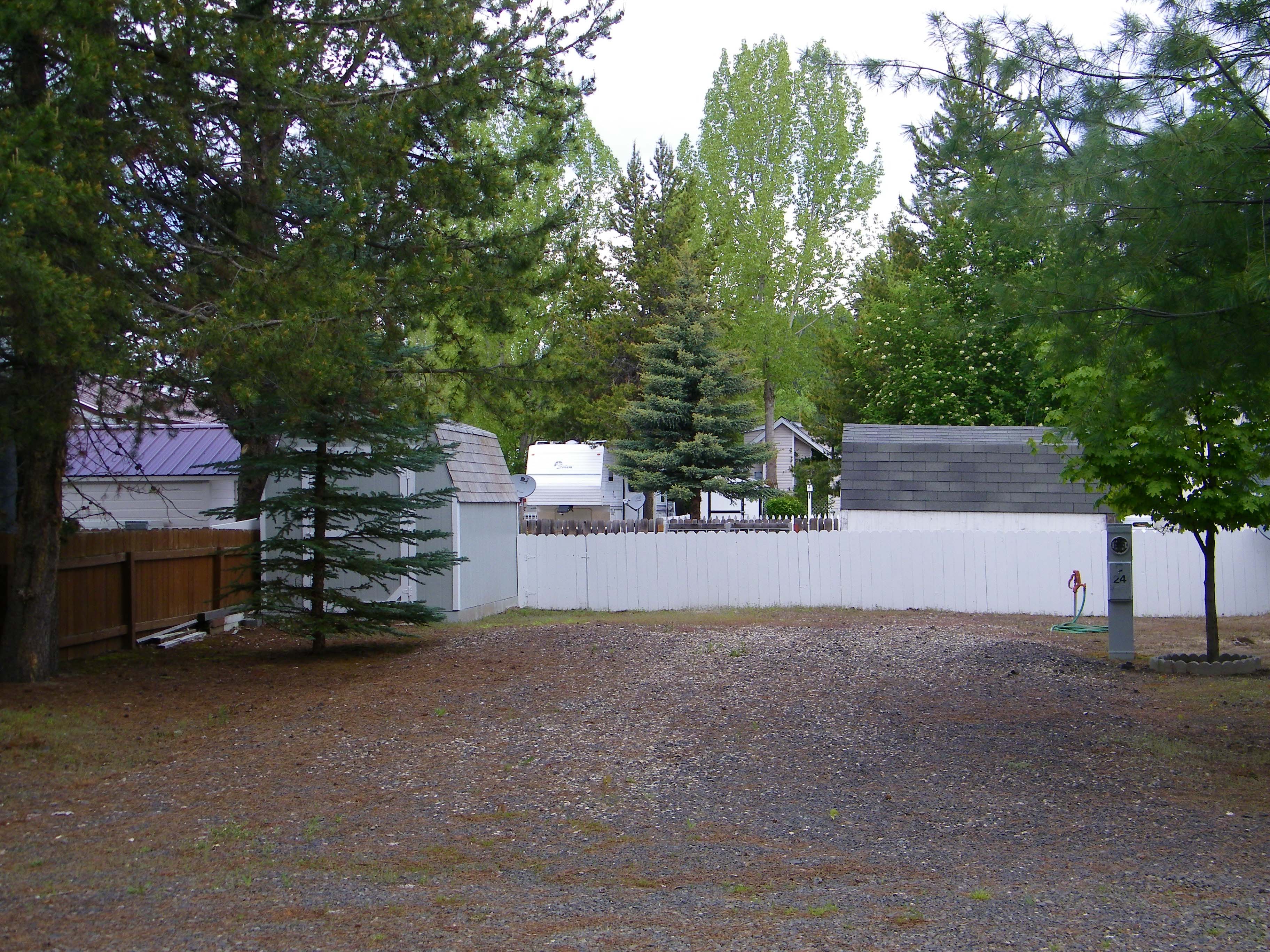 Cascade Lake Realty Leisure Time RV Park